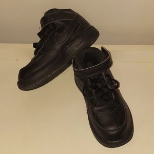 Nike air force 1 mid